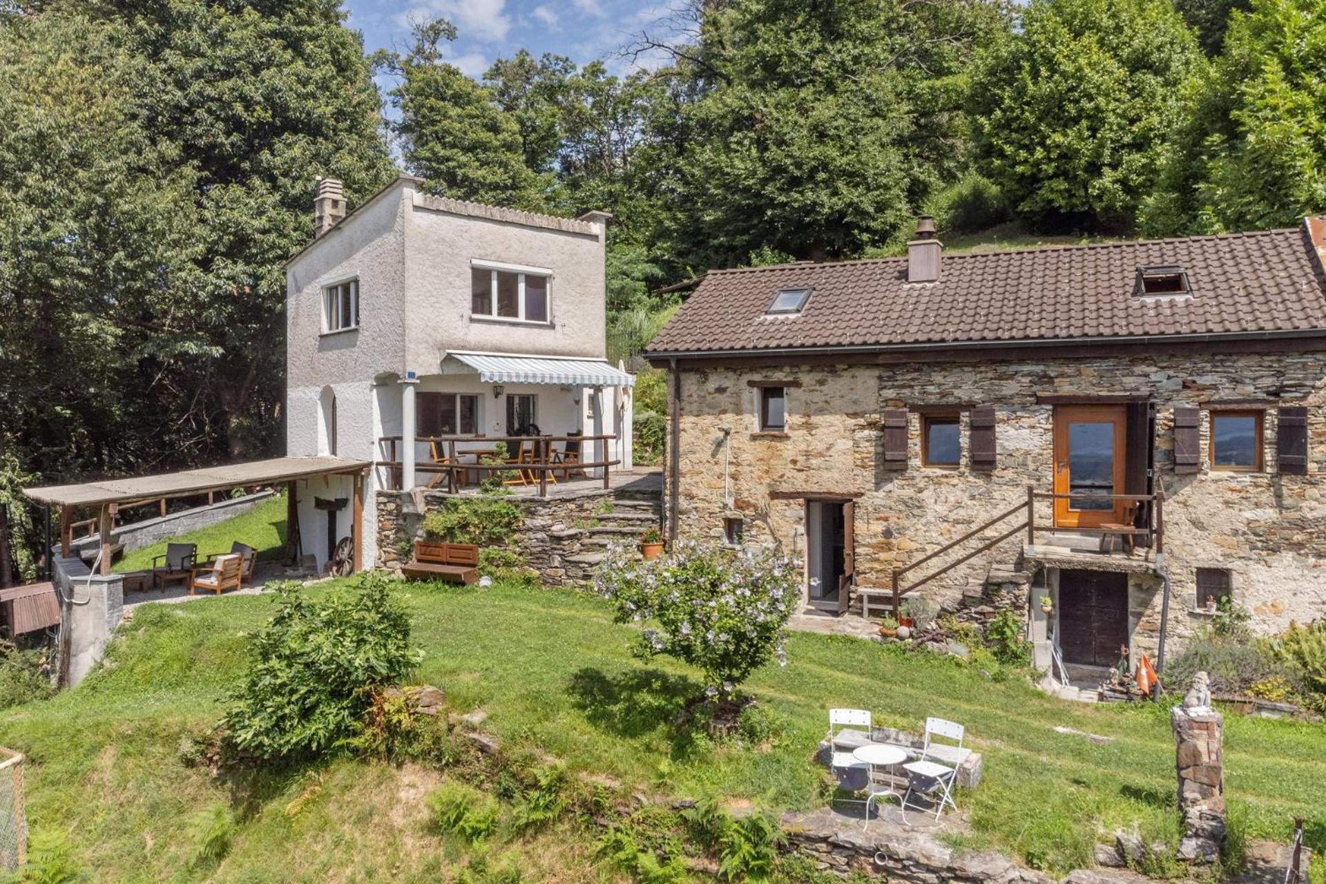 Ferienhaus La Torre Camorino Kültér fotó